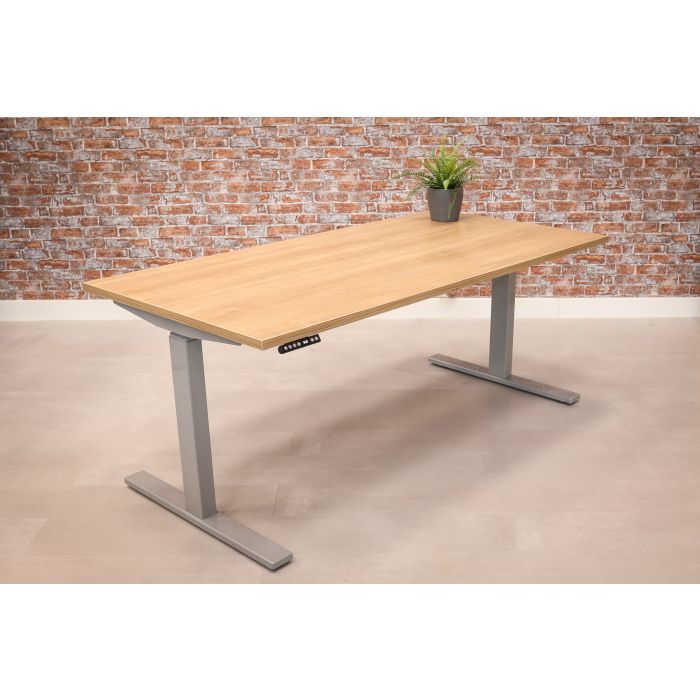 CIAO zit sta tafel